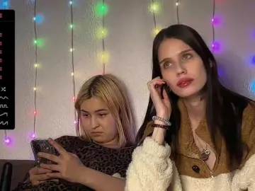 Bongacams Watch Live Sex Cams of 1NIGHT-