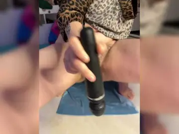 Bongacams Sex Chat of 1NIGHT-