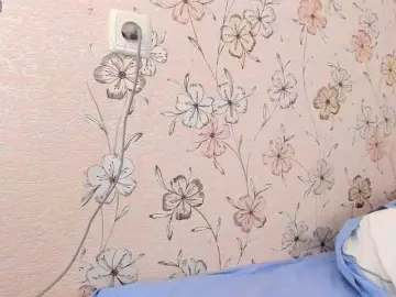 Bongacams Live Sex Cam of Alicenextdoor
