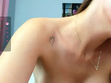 Bongacams Watch Live Sex Cams of JellyseJ
