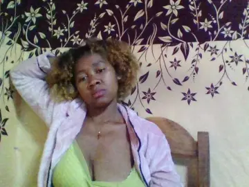 Bongacams Best live sex cam show of Reliane12