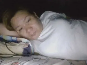 Bongacams Nude Webcam of Shaylicious