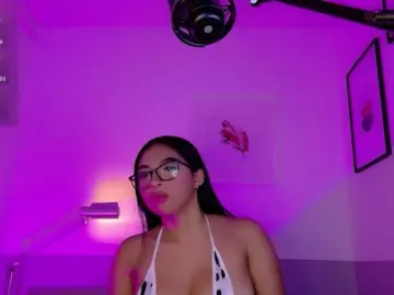 Bongacams Adult Webcams of drooling4daddy