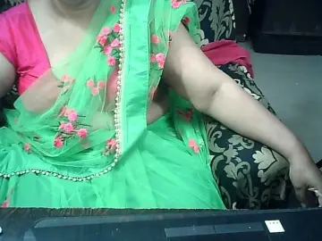 Bongacams Sex Chat of Indianbhabhimilf40