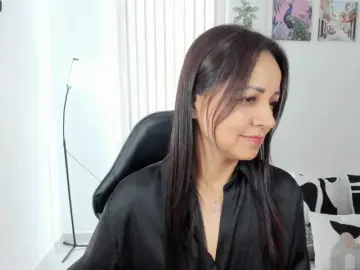 Bongacams Free Porn Cam of Carlin1511