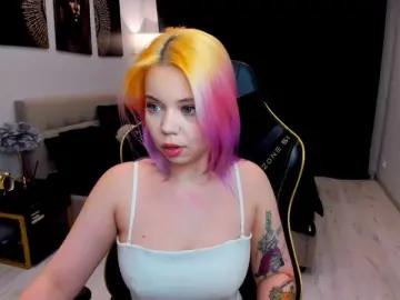 Bongacams Free Porn Cam of FunnyVibe