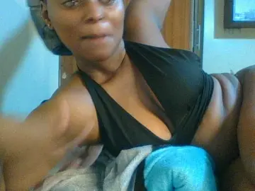 Bongacams Adult Video Chat of Kishylovee