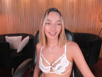 Bongacams Watch Live Sex Cams of MelissaMoore