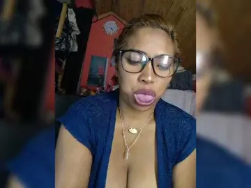 Bongacams Watch Live Sex Cams of butterfly007