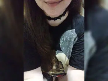 Bongacams Free Porn Cam of Vikki-vik