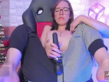 Bongacams Watch Live Sex Cams of HarperWest