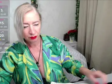 Bongacams Live Sex of hunters-woman