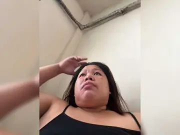 Bongacams Live Porn of ChubbyBabe31