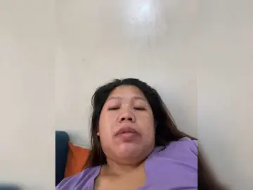 Bongacams Free Porn Cam of ChubbyBabe31