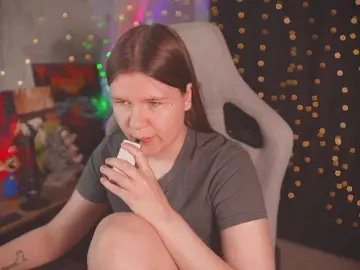 Bongacams Sex Cam of cutesoneckaaa