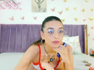 Bongacams Nude Webcam of Lilithcapri7