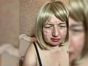 Bongacams Watch Live Sex Cams of SVETIKBOMBOCHKA