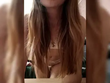 Bongacams Live Sex Cam of SoftLuna