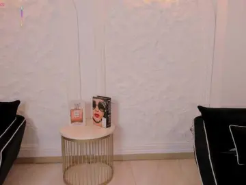 Bongacams Watch Live Sex Cams of VeronicaBlue