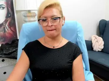 Bongacams Free Porn Cam of LunaFantasy