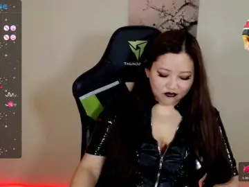 Bongacams Watch Live Sex Cams of LisaAsianFlower