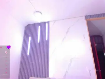 Bongacams Watch Live Sex Cams of Isis-L0ve
