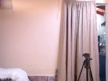 Bongacams Best live sex cam show of EmmaHenderson