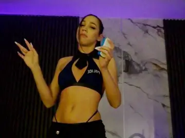 Bongacams Live Sex Cam of kimmblaze