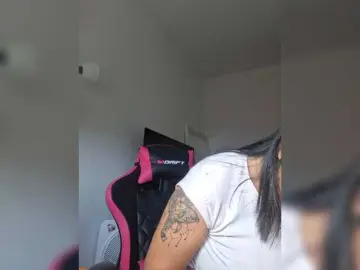 Bongacams Watch Live Sex Cams of natylusexy