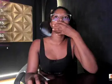 Bongacams Free Porn Cam of connywells