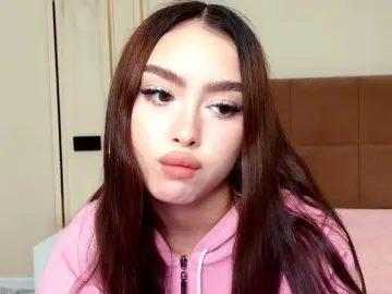 Bongacams Nude Webcam of maddieperezzz