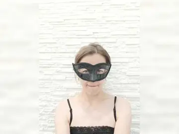 Bongacams Live Sex Cam of akaza-zx