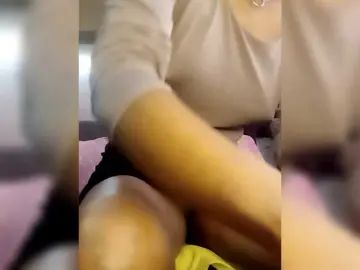 Bongacams Best live sex cam show of Petite-mpenzi