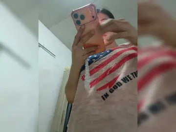 Bongacams Best live sex cam show of candicelovee