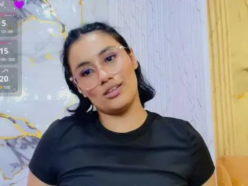 Bongacams Live Sex of PEACHY-TAY