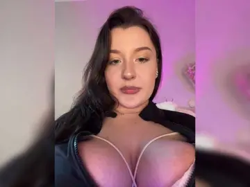 Bongacams Adult Webcam of M-O-L-N-I-Y-A