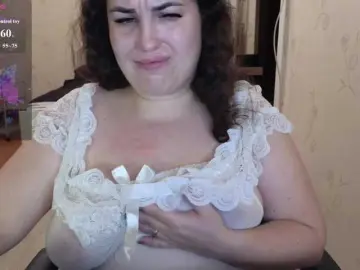 Bongacams Watch Live Sex Cams of Vlada-13