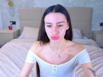 Bongacams Free Live Porn of SnowWhiteee
