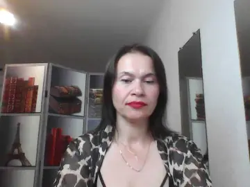 Bongacams Sex Chat of HelenMoo