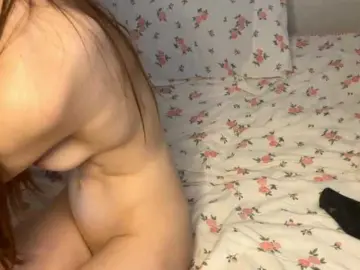 Bongacams Sex Cam of JosephinaYeaton