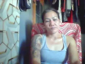 Bongacams Live Sex Cam of Rarra