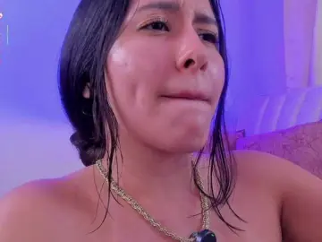 Bongacams Free Porn Cam of megan-cooper28