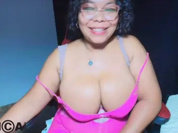 Bongacams Watch Live Sex Cams of Italy-boobs