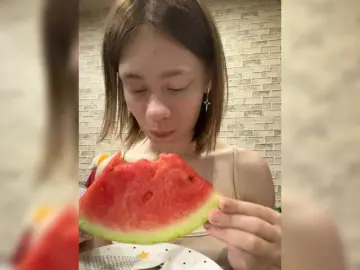 Bongacams Best live sex cam show of 18YoungPussy18