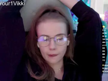 Bongacams Sex Chat of -VikkiL0vesCheese-