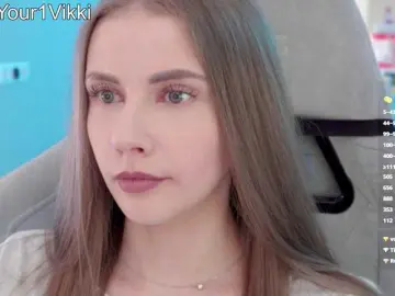 Bongacams Watch Live Sex Cams of -VikkiL0vesCheese-