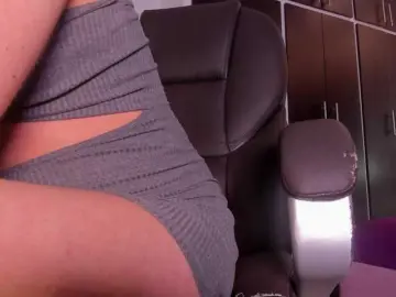 Bongacams Free Porn Cam of sol-angel