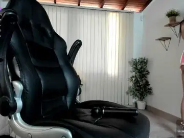 Bongacams Sex Cam of Min-Yuna