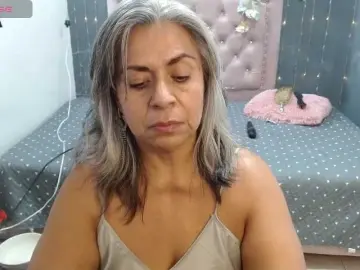 Bongacams Watch Live Sex Cams of lalisha-96