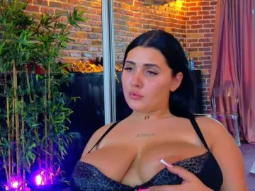 Bongacams Sex Chat of boobzilla